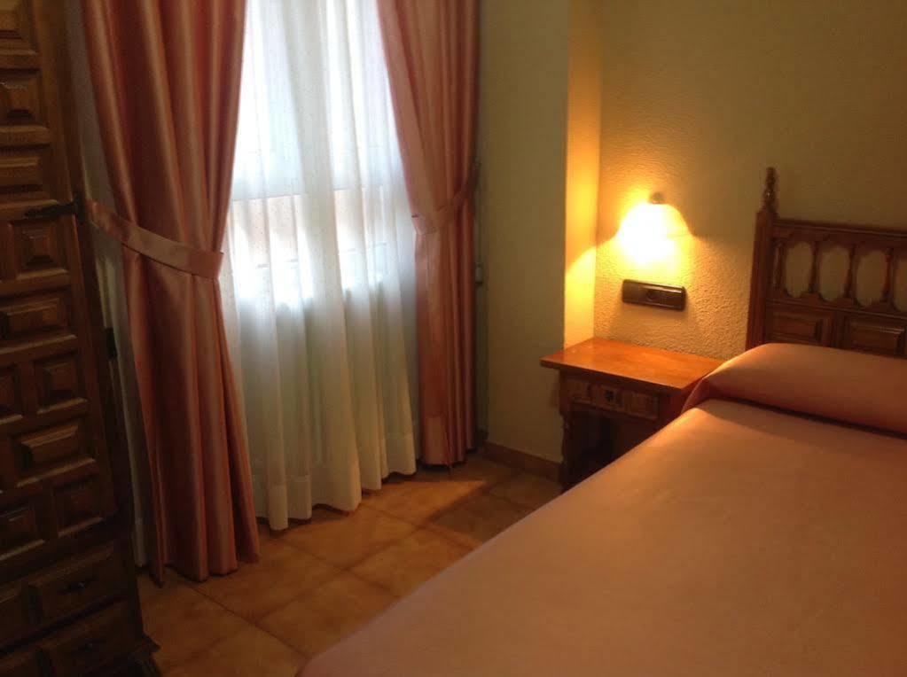 Hostal Argentino Béjar Exterior foto
